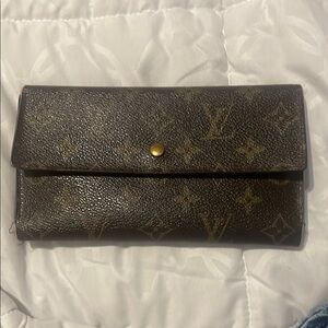 Louis Vuitton Sarah Monogram Wallet